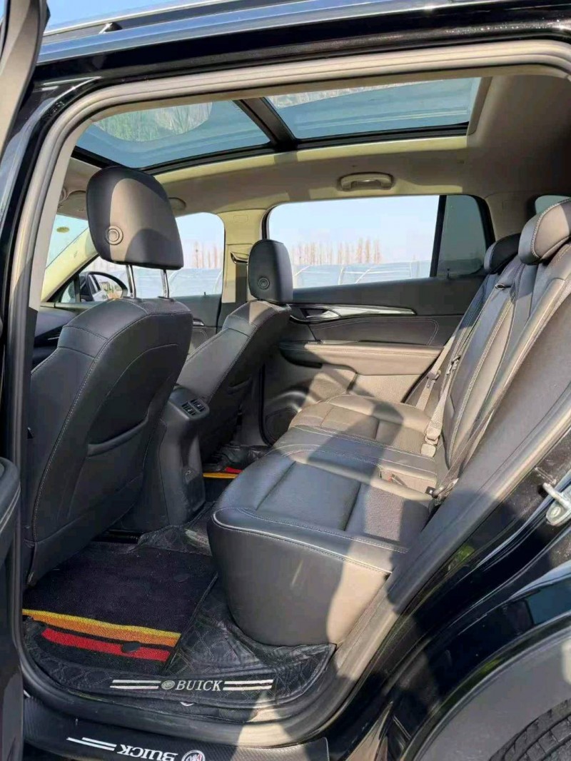 嘉兴23年别克昂科威7