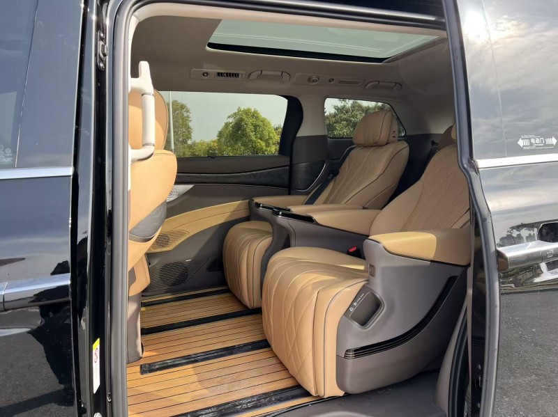 盐城24年腾势D95