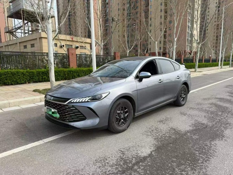 郑州25年比亚迪秦2