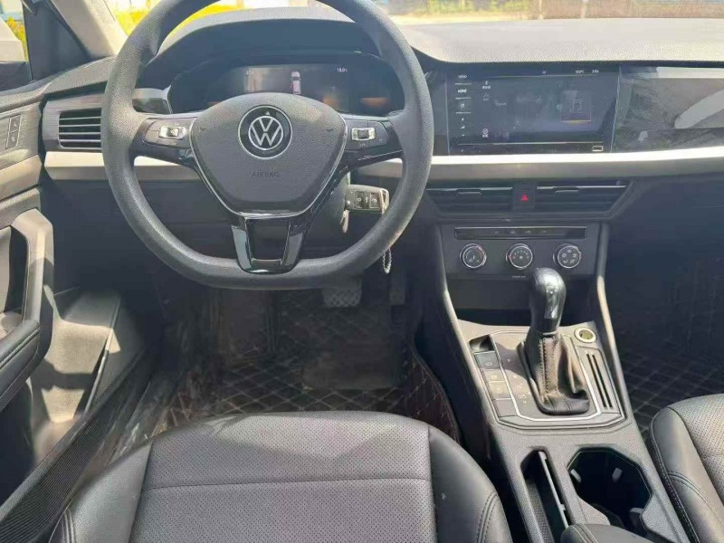 郑州22年大众朗逸8