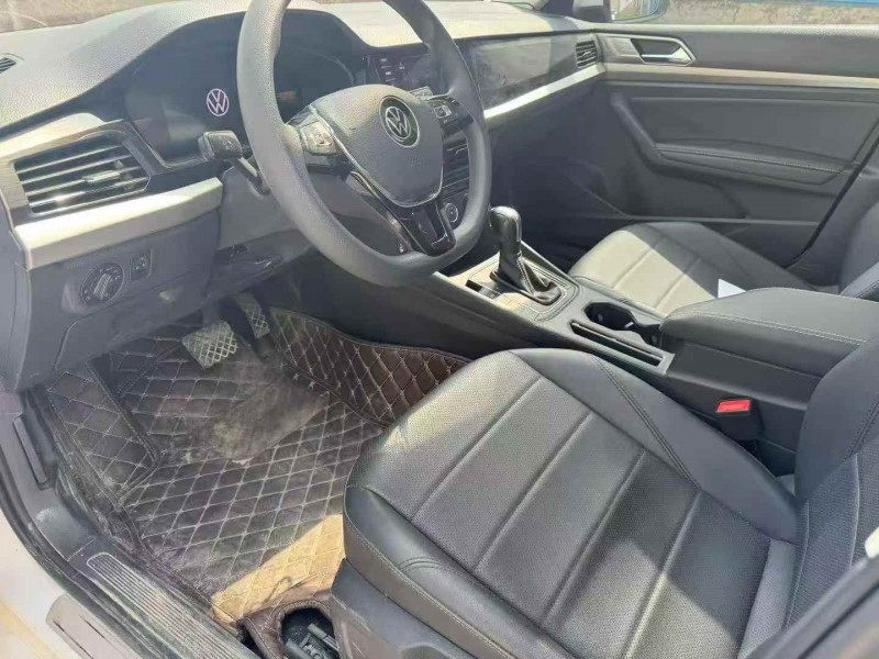 郑州22年大众朗逸9