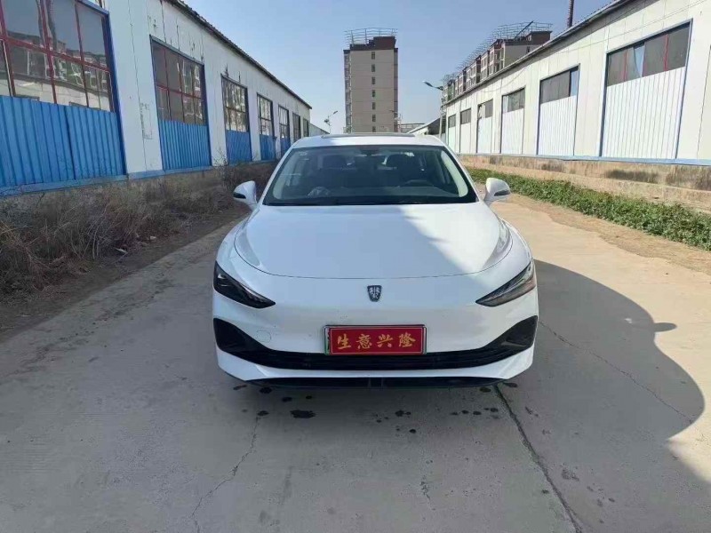 郑州25年荣威D71