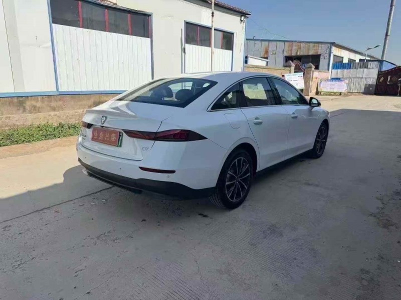 郑州25年荣威D74