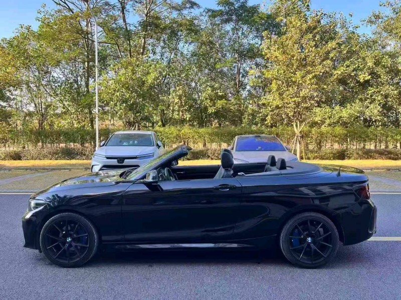 广州21年宝马2系6