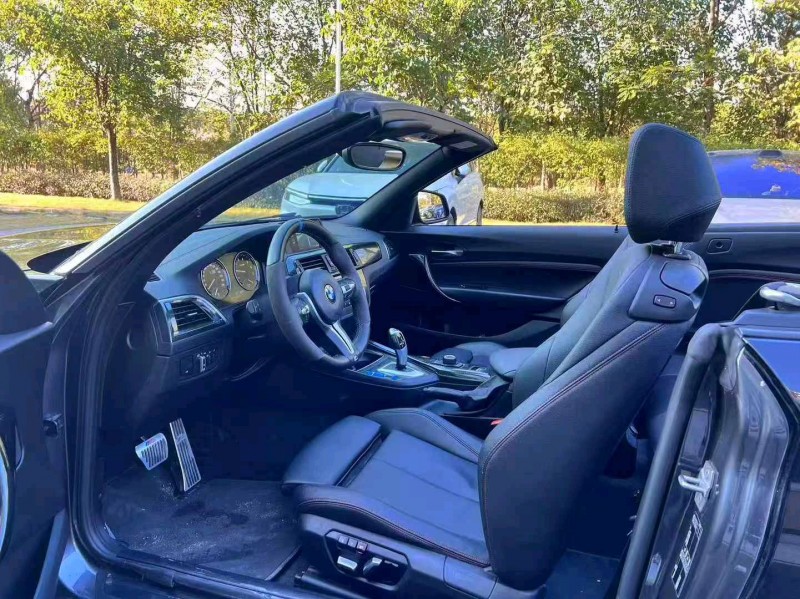 广州21年宝马2系9