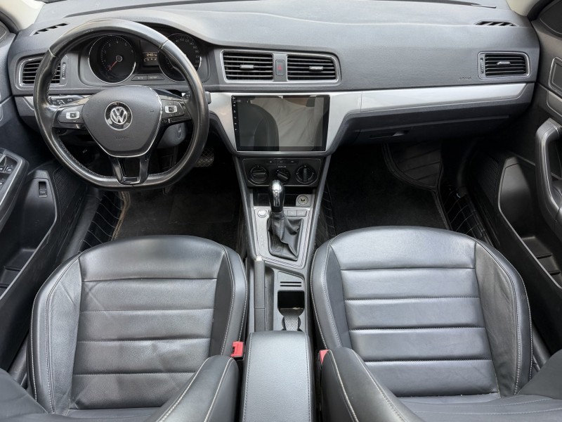 济宁20年大众朗逸5