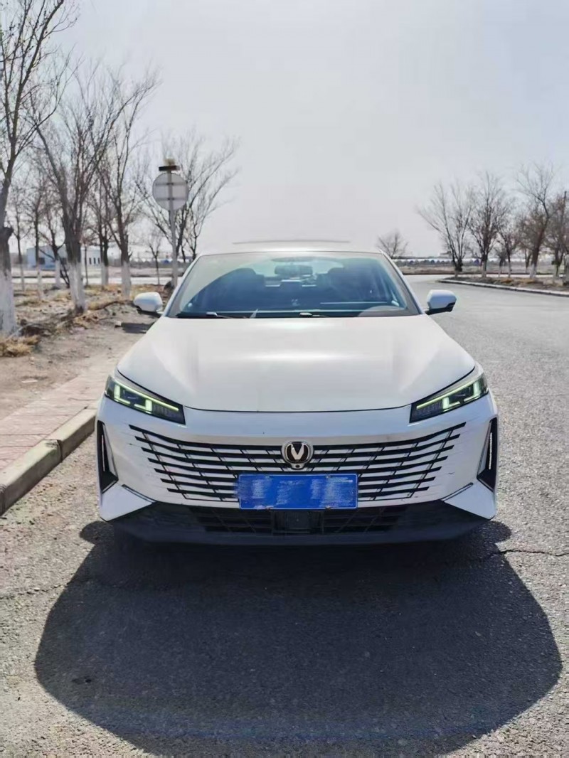 菏泽24年长安汽车逸动1