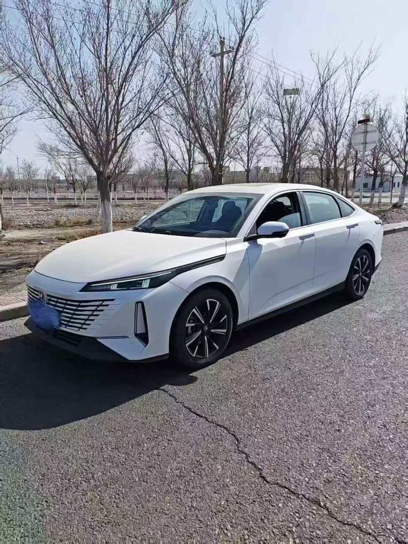 菏泽24年长安汽车逸动2