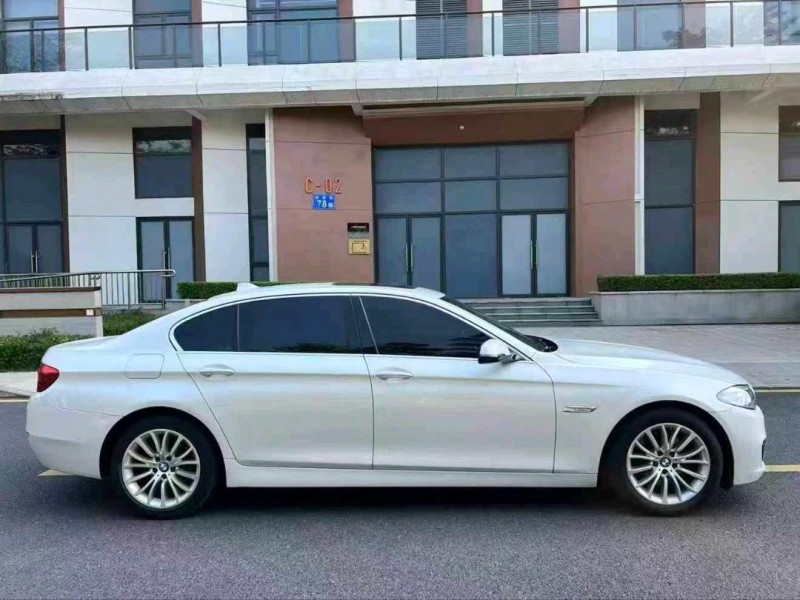 广州15年宝马5系4