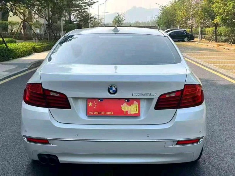 广州15年宝马5系5