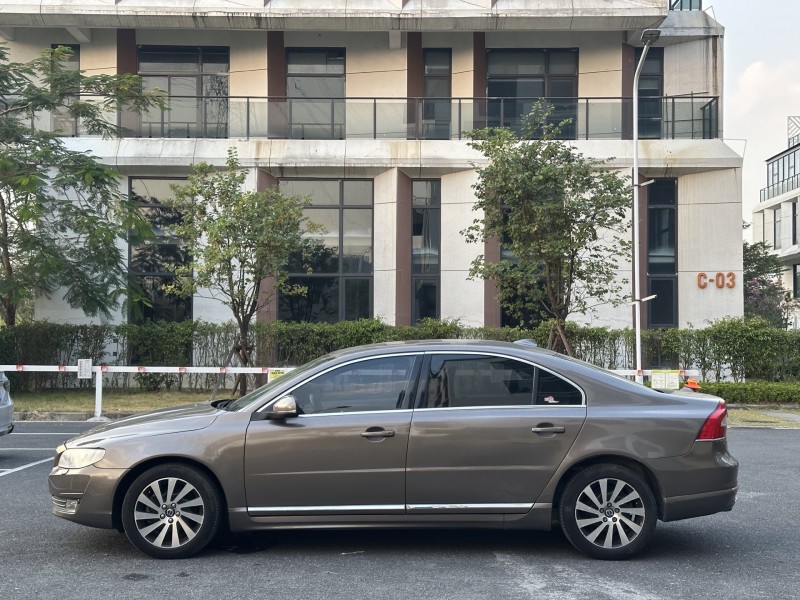 广州16年沃尔沃S80L5