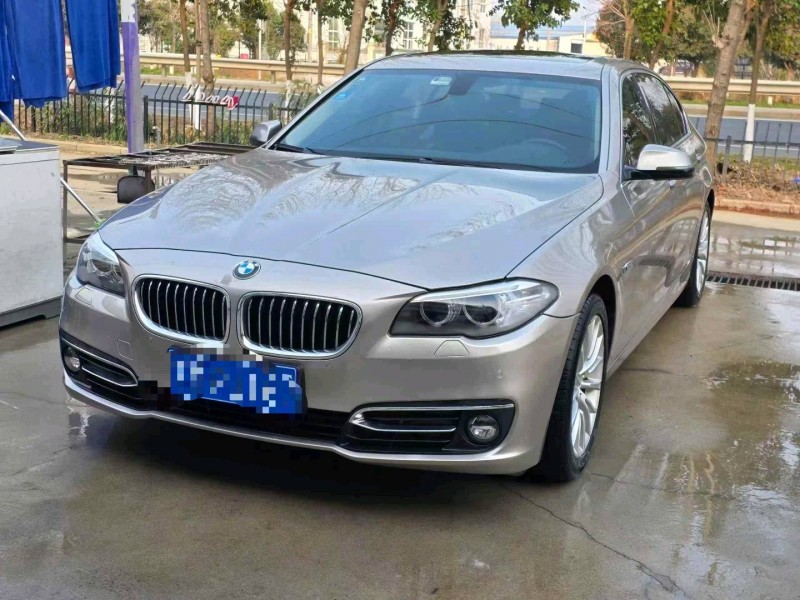 徐州17年宝马5系3