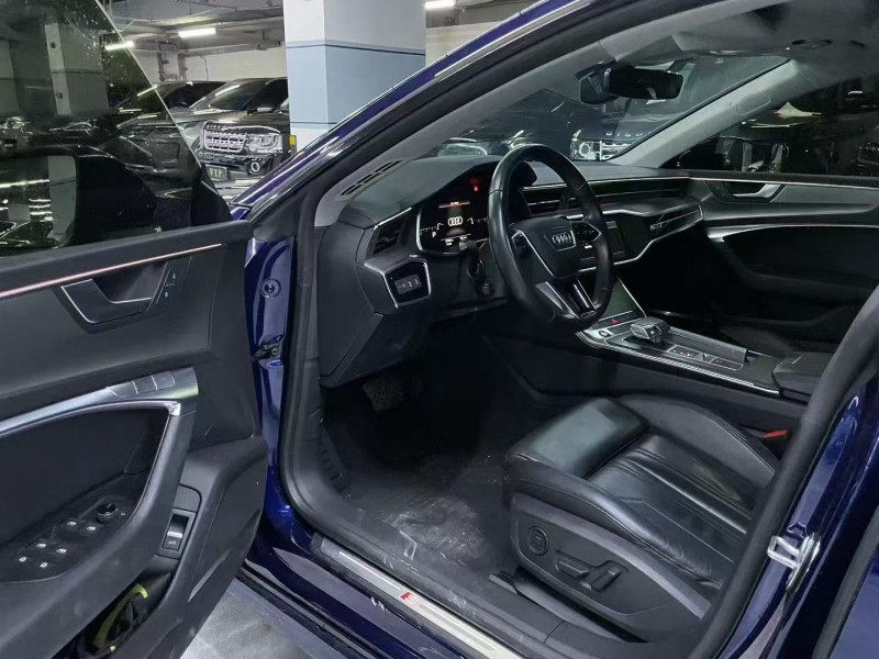 广州21年奥迪A7L6