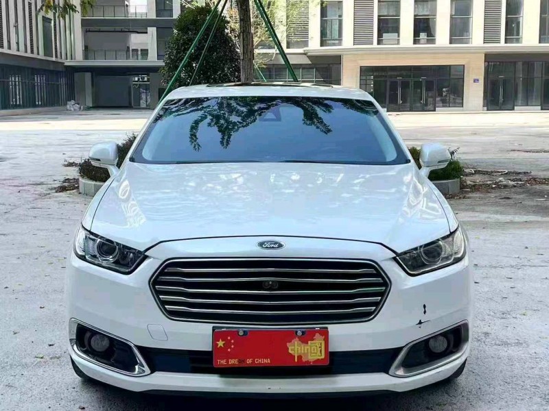 广州16年福特金牛座1