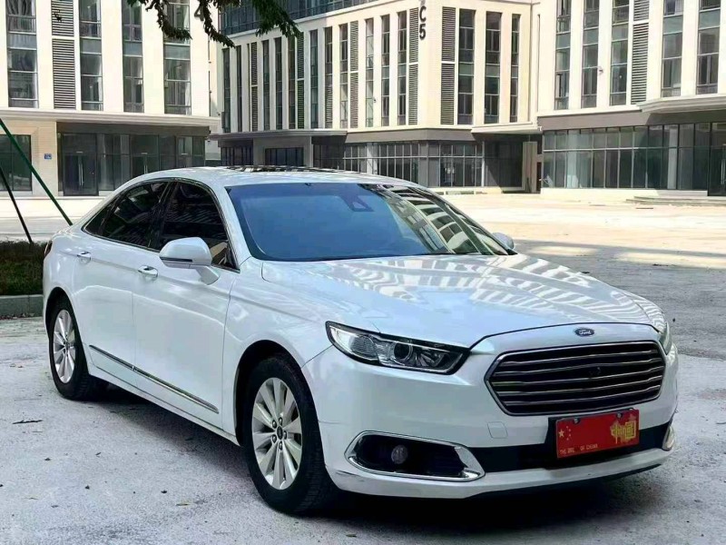 广州16年福特金牛座2