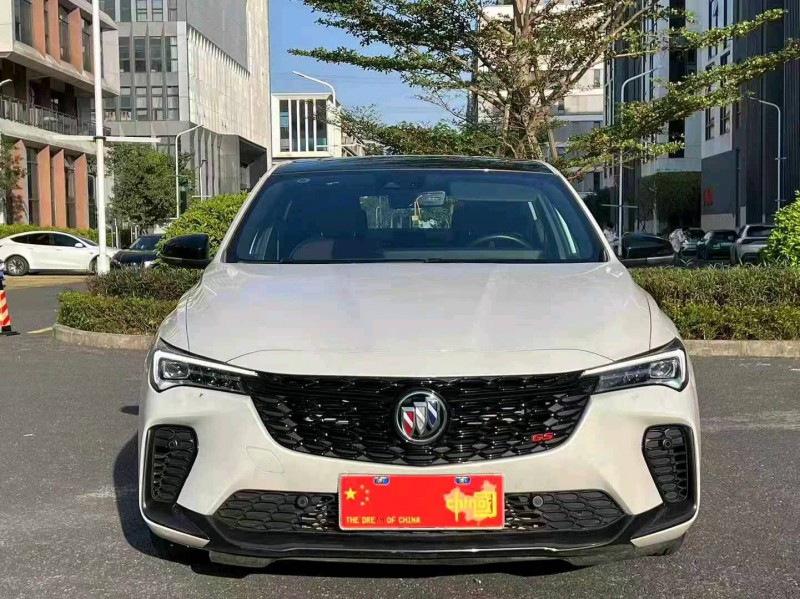 广州23年别克威朗1