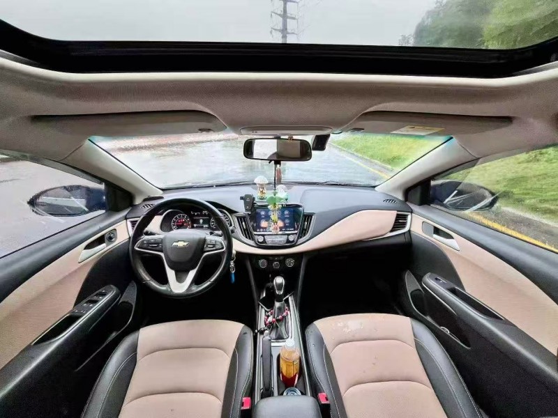 三明22年雪佛兰科鲁泽5