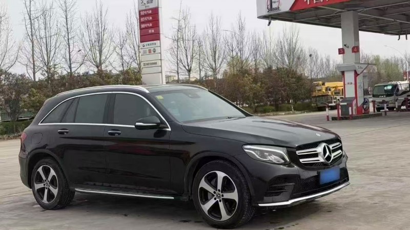 菏泽19年奔驰GLC2