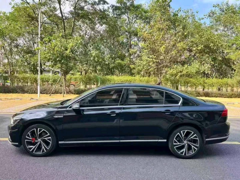 广州21年大众迈腾4