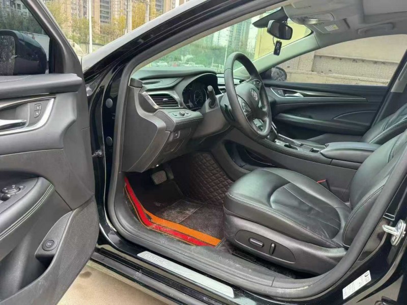 平顶山22年别克君越5