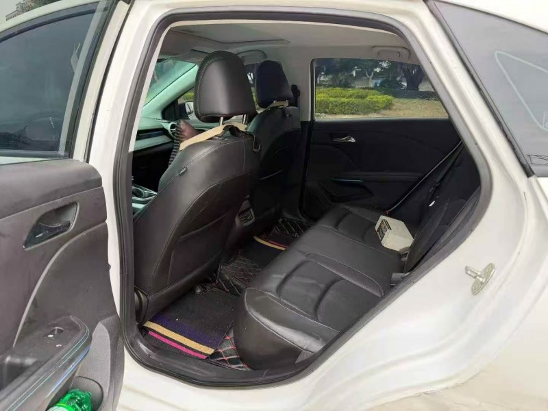 莆田22年雪佛兰科鲁泽4