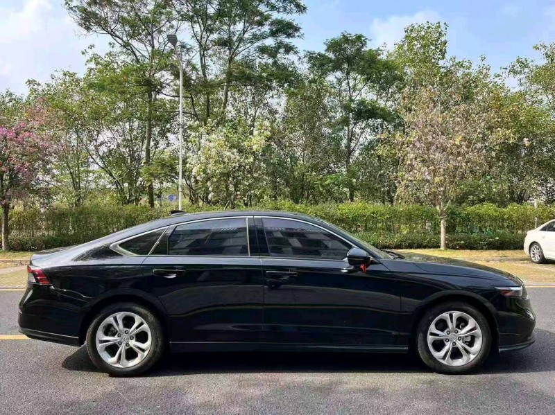 广州23年本田雅阁6