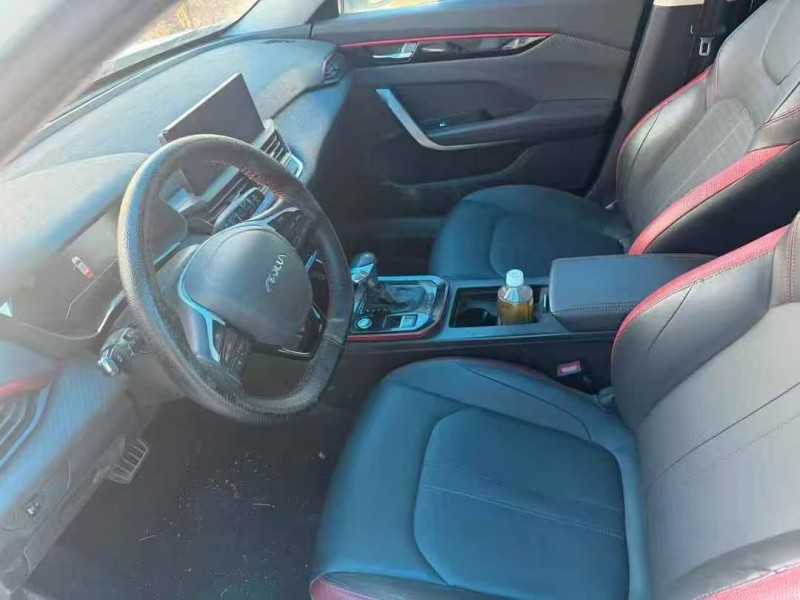 济宁22年东风奕炫4