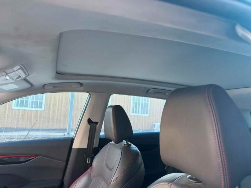 济宁22年东风奕炫5