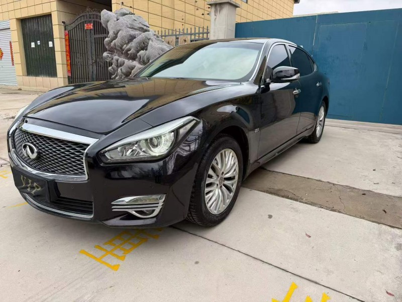 平顶山19年英菲尼迪Q703