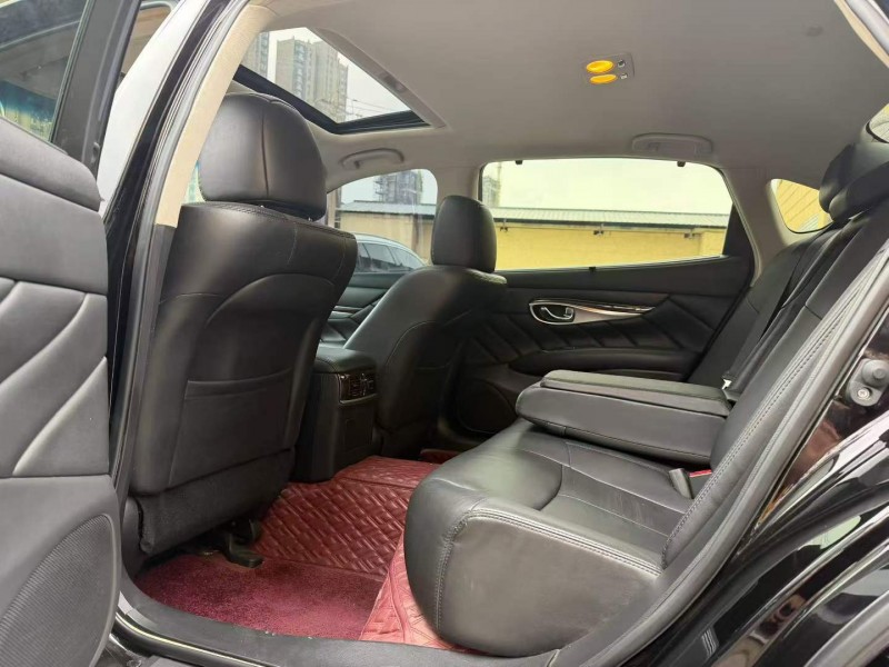 平顶山19年英菲尼迪Q706