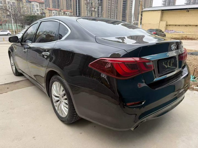 平顶山19年英菲尼迪Q708