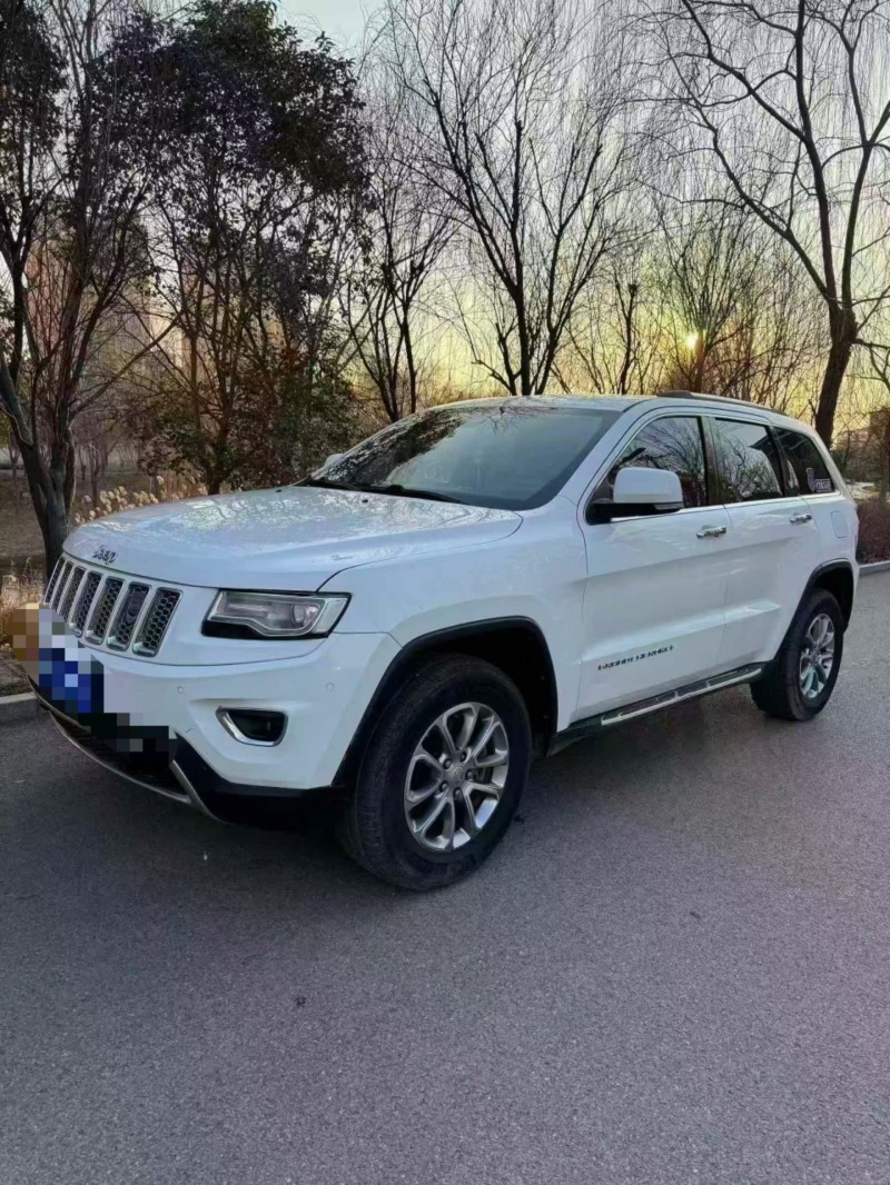 菏泽16年Jeep大切诺基2