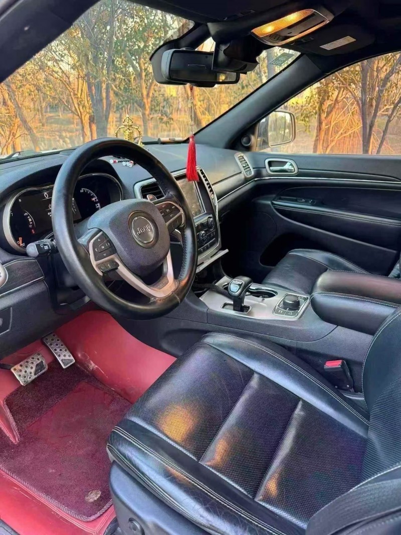 菏泽16年Jeep大切诺基3