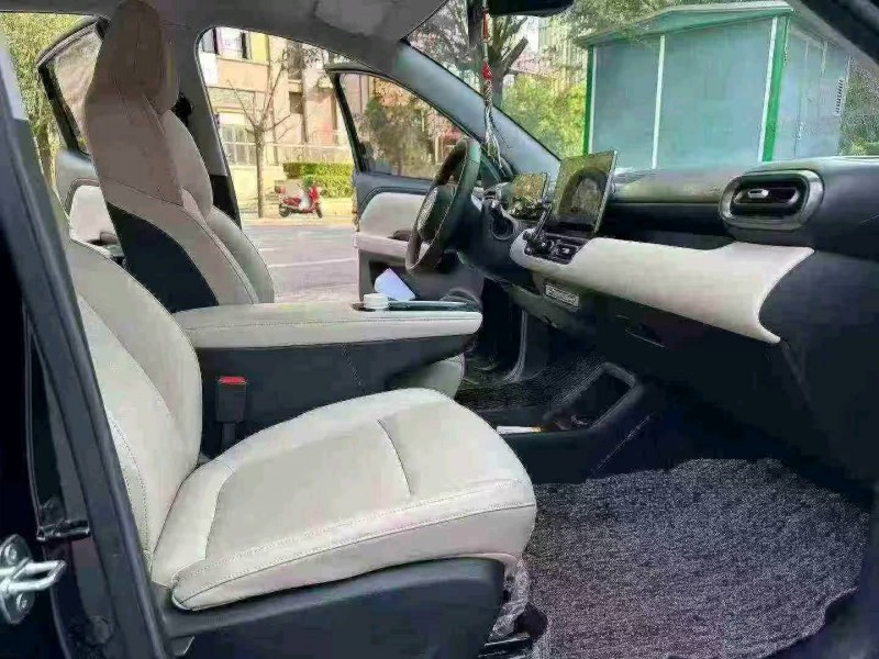 襄阳24年五菱汽车缤果8