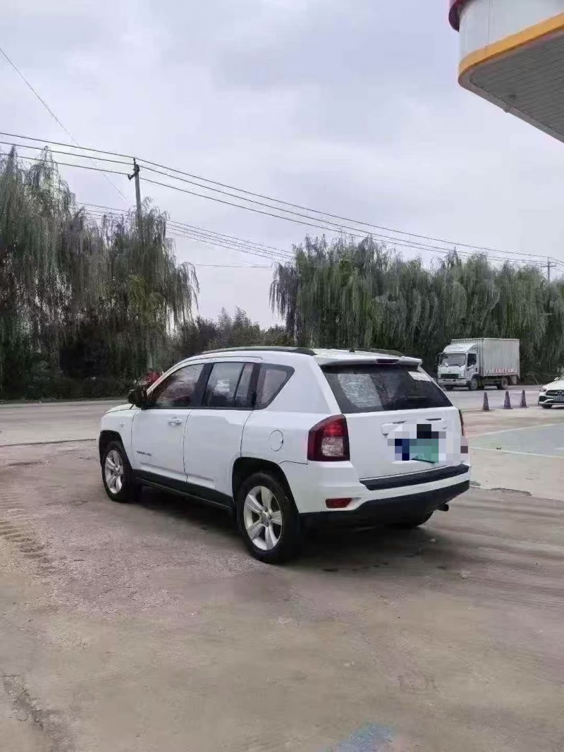 菏泽16年Jeep指南者7