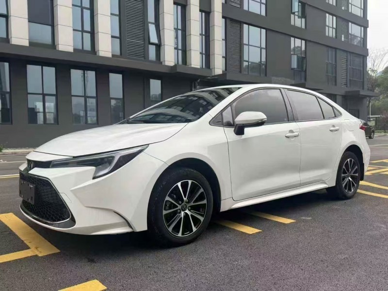 岳阳24年丰田凌放3