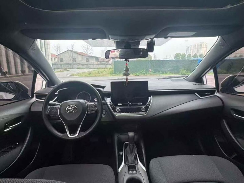 岳阳24年丰田凌放6