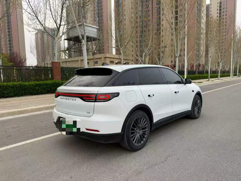 郑州24年零跑汽车C116