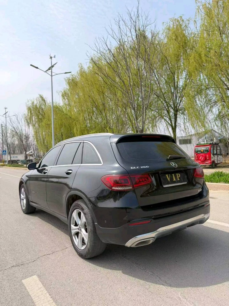 枣庄19年奔驰GLC8