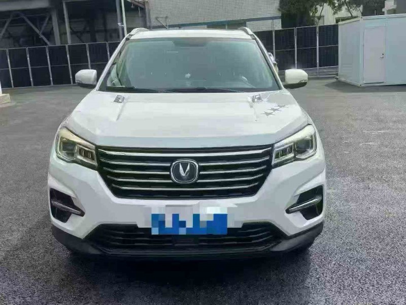 重庆19年长安汽车CS751