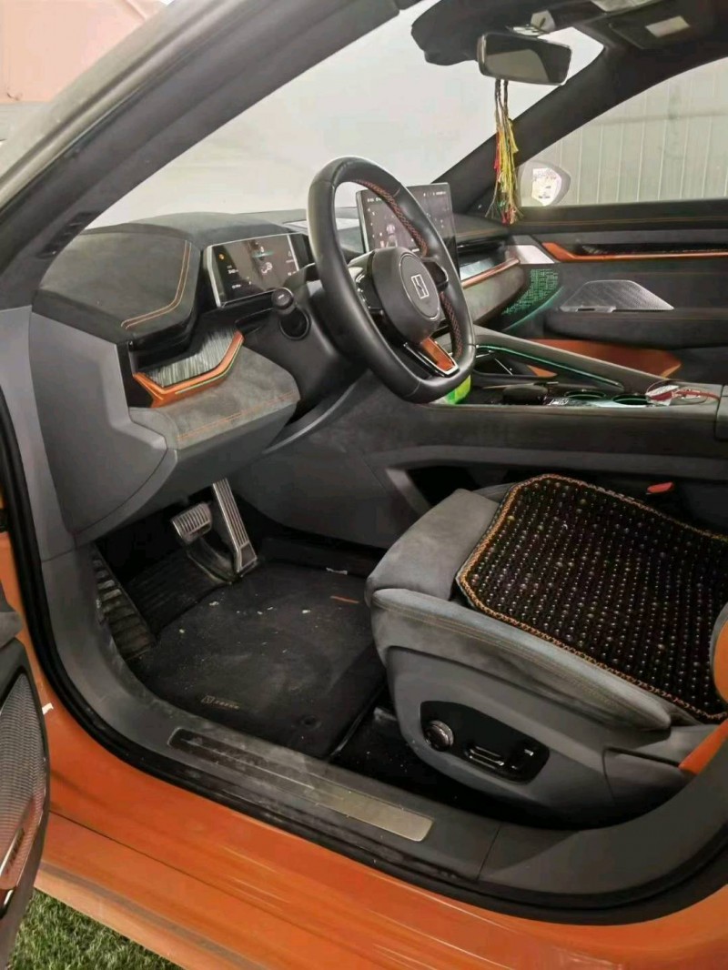 运城23年极氪汽车0015