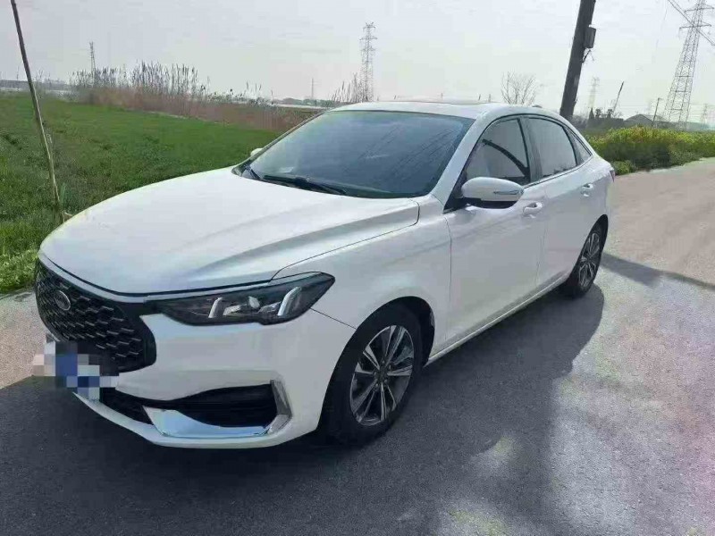 马鞍山22年福特福睿斯3