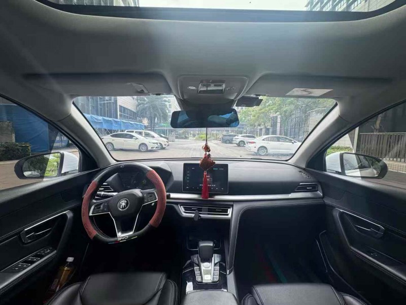 佛山20年比亚迪宋8