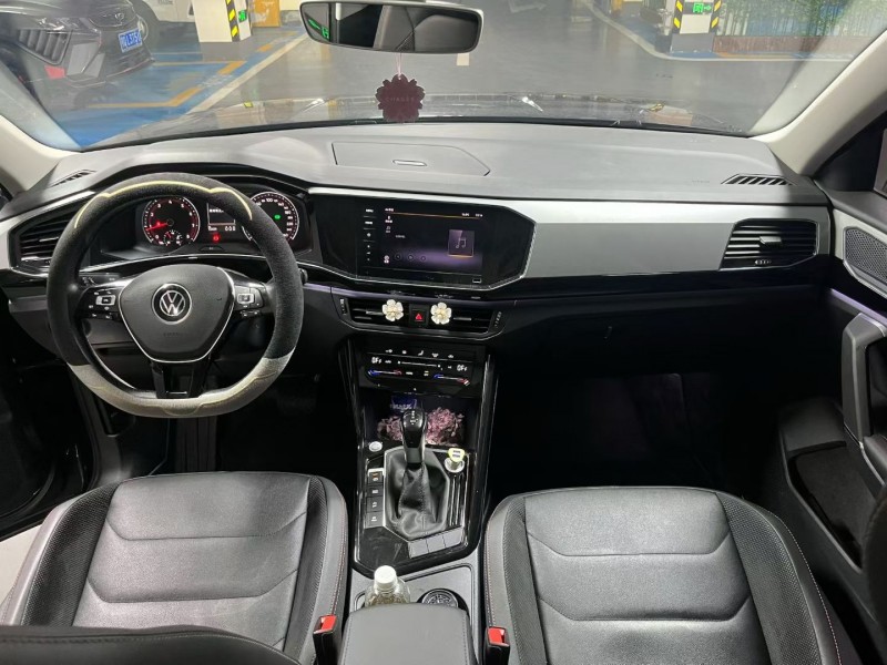 恩施21年大众探岳7