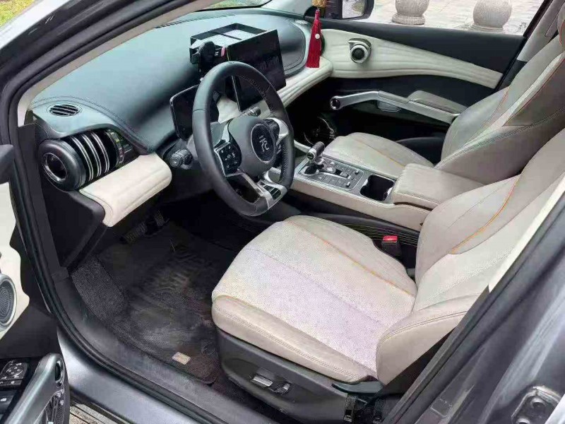 衢州22年比亚迪元6