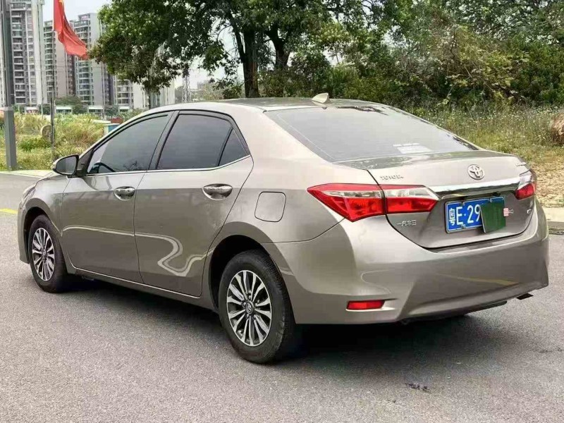 汕头18年丰田卡罗拉7