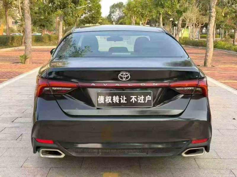 湛江22年丰田亚洲龙9