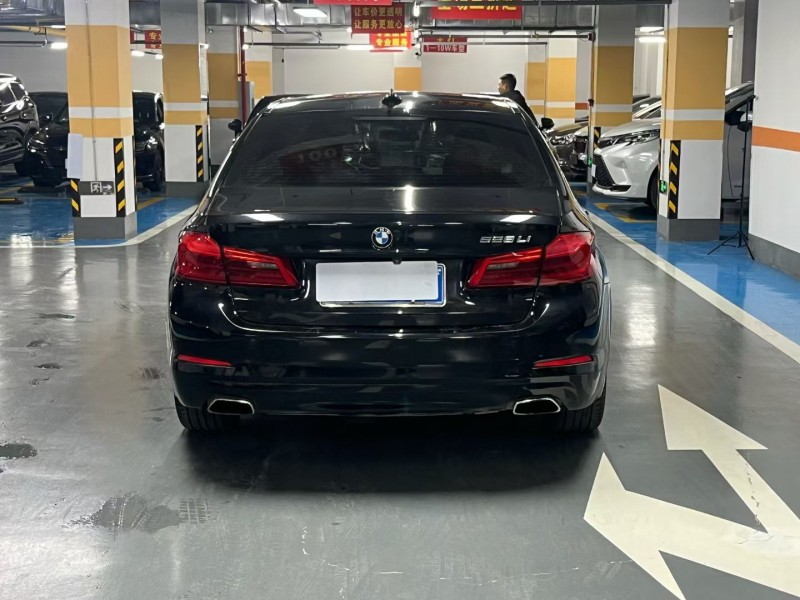 恩施22年宝马5系6