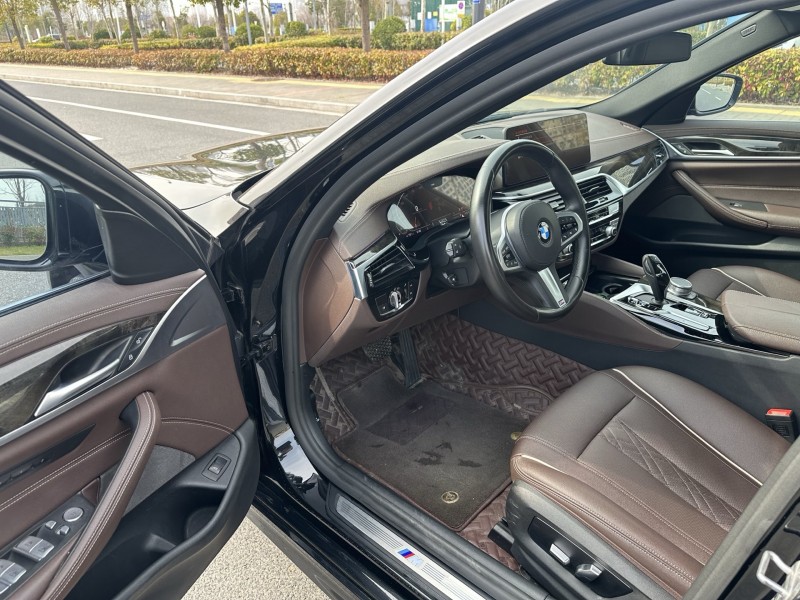 盐城21年宝马5系6