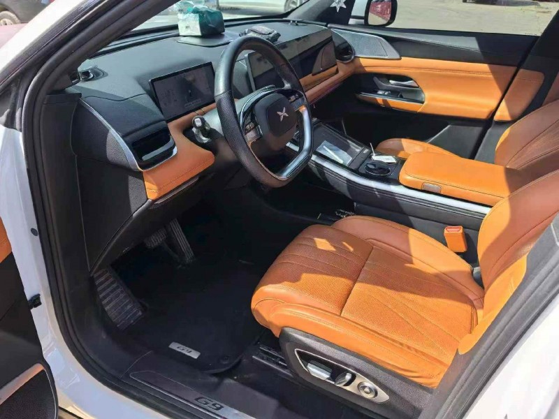 邯郸23年小鹏汽车G94